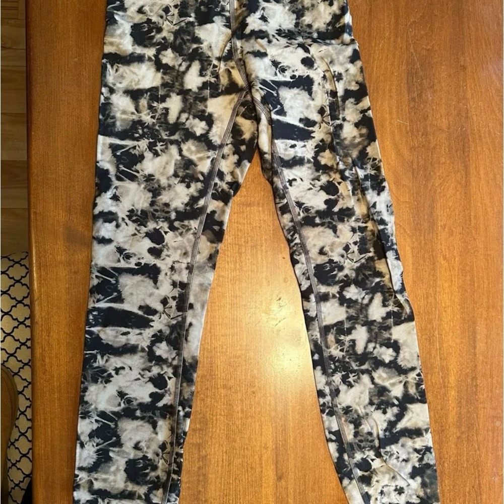 Lululemon Athletica Tie-Dye Leggings